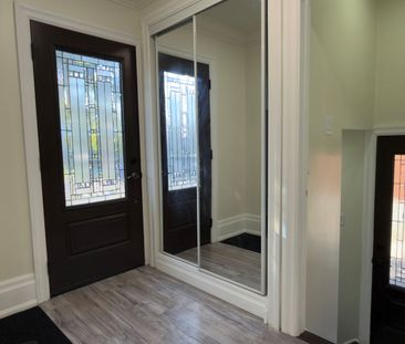 For Lease - 25 Sixteenth Street, Toronto, Ontario - Photo 2