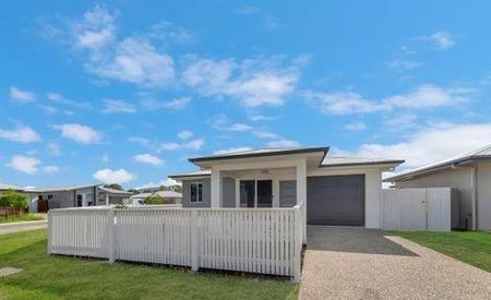 Modern & Low-Maintenance Living in Convenient Oonoonba Location! - Photo 4