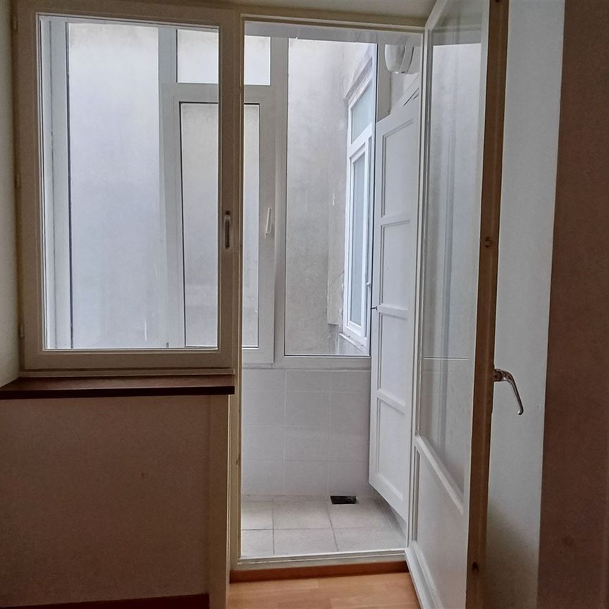 Appartement met 1 slaapkamer - Photo 1