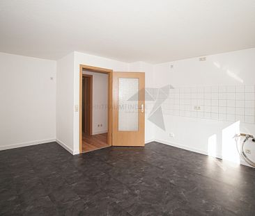 !! Wohnen im Grünen !! NEU sanierte 3 Raum EG-Wohnung mit Tageslichtbad in C-Ebersdorf (WG-geeignet) - Photo 1