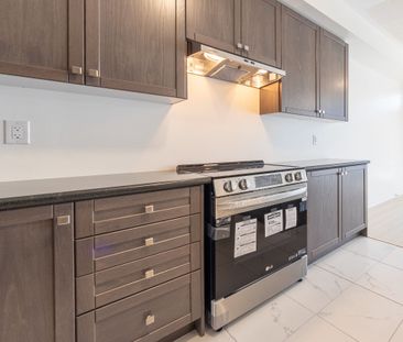 For Lease - 70 Riley Reed Lane, Richmond Hill, Ontario - Photo 6