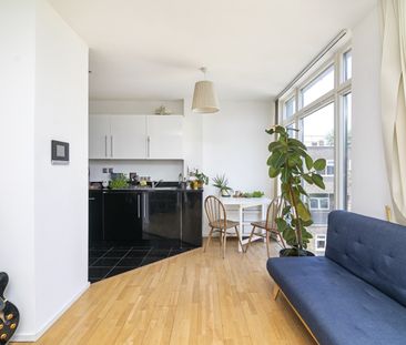 1 Bed Flat, Headlam Street, E1 - Photo 1
