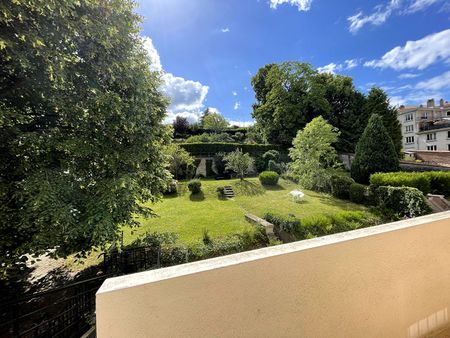 Location appartement 4 pièces, 121.91m², Épinal - Photo 4