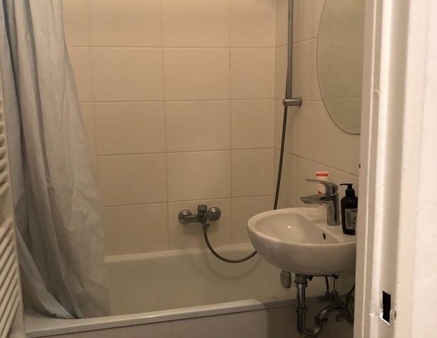 Wohnung Untermiete (Januar - mitte März) - Photo 1