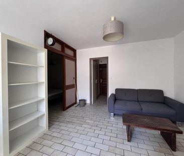 Location appartement à Bastia - Photo 3