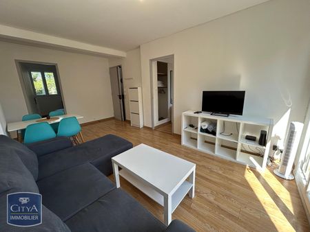 Location Appartement 4 pièces 63m² AVIGNON 84000 - Photo 2