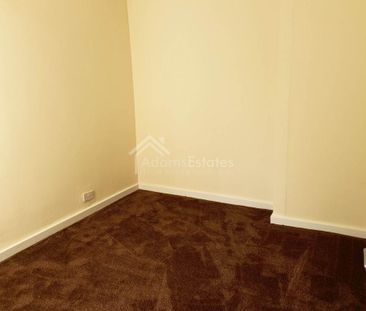 1 bedroom block of apartments to rent - Photo 3