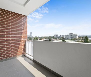 402/10 Hope Street, Rosehill, NSW 2142 - Photo 3