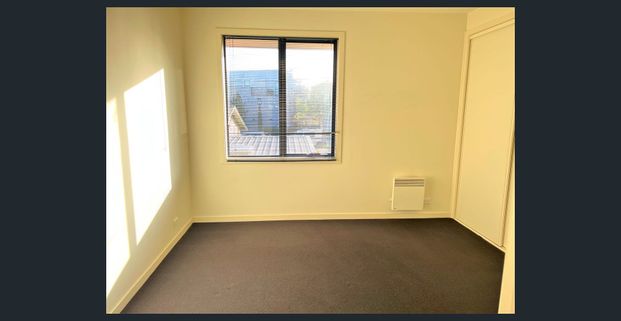 SPACIOUS 1 BEDROOM APARTMENT! - Photo 1