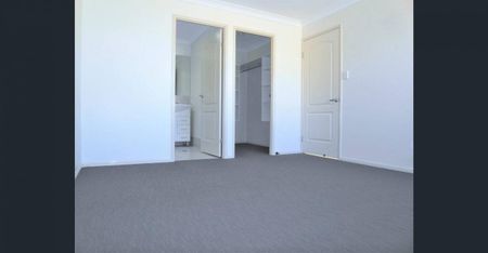 Modern Comfort and Convenience Opposite Wilsonton Heights Plaza - Photo 5