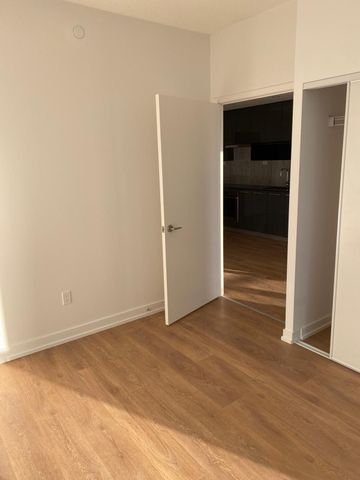 For Lease - 117 McMahon Drive Unit# 805, Toronto, Ontario - Photo 3