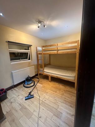 1 Bed Flat, Knights Hill, SE27 - Photo 1