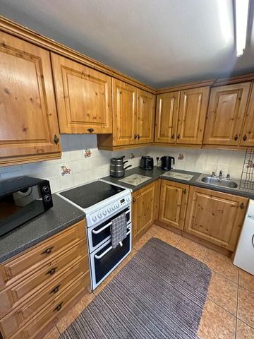 Room 1, 2 Haywood Ave, Belfast, BT7 3EU - Photo 5