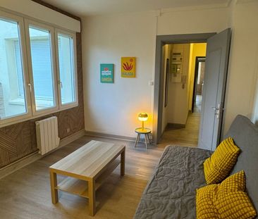 Appartement à louer 2 pièces • Valenciennes - Photo 1