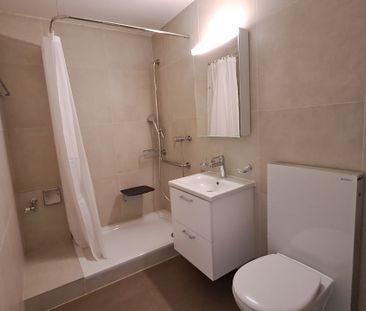 Appartement protégé de 2 pièces, réservé aux personnes à l'AVS/AI - Photo 5