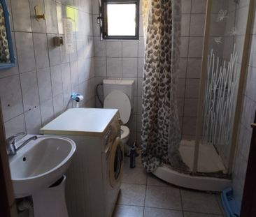 Garsoniera decomandata, 34 mp utili, zona biserica Madona Du - Photo 6