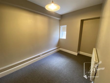 High Street, Gravesend - Photo 4