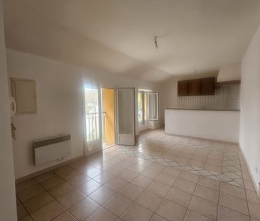 Camaret sur Aigues centre, T3 avec cave - Photo 5