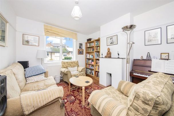 3 Bed Terraced House, Winforton Street, SE10 - Photo 1