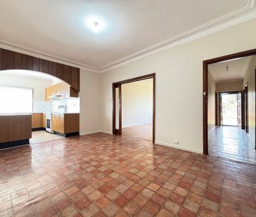 76 St Johns Road, 2166, Cabramatta Nsw - Photo 1