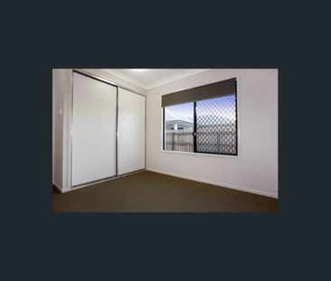 MODERN LIVING IN THIS CENTRAL HOME CLOSE TO ALL AMENITIES! - Photo 2