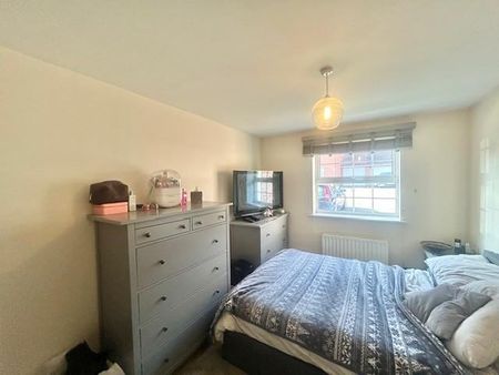 2 bedroom apartment to rent - Photo 3