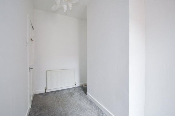 2 bedroom house to rent - Photo 1