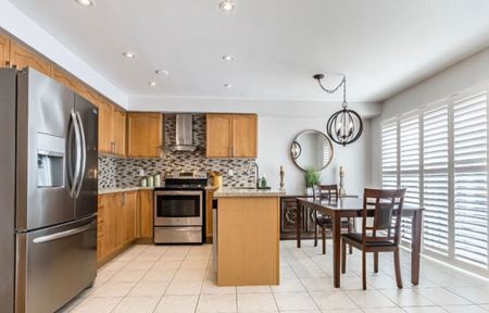 For Lease - 892 Hepburn Road, Milton, Ontario - Photo 4