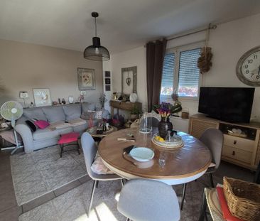 Location Appartement 3 pièces 51m² CAMBRAI 59400 - Photo 2