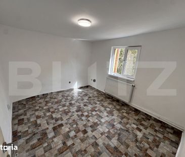 Casa de inchiriat, 27 mp, zona Rovine - Fotografie 5