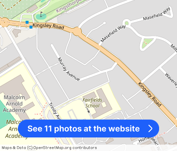 Murray Avenue, NN2 - Photo 1