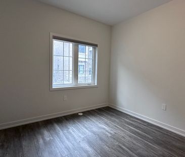 For Lease - 45 Peace Lane, Richmond Hill, Ontario - Photo 3