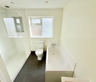 3 bedroom House To Let - Photo 6