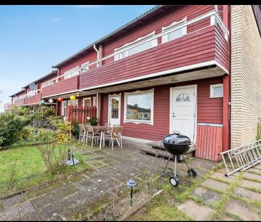 Varpholmsgränd, Skärholmen - Photo 5