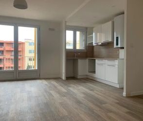 Location Appartement 2 pièces 40 m2 à Perpignan - Photo 2