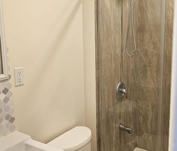 For Lease - 92 Alexis Boulevard Unit# Basement Unit 1, Toronto, Ont... - Photo 6