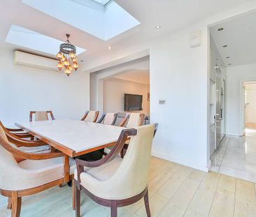 6 bedroom semi-detached house to rent - Photo 4