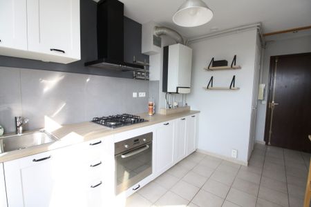 Location Appartement 2 pièces 48m² VILLEURBANNE 69100 - Photo 4