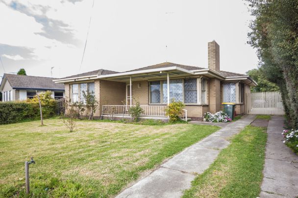10 Watsons Rd Newcomb - Photo 1