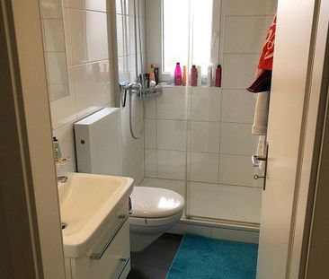 Ihre Chance: Sonnige Wohnung mit Balkon im Länggass-Quartier - Photo 1