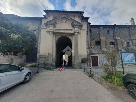 Bilocale piazza Nazionale, San Martino al Cimino - Tobia, Viterbo - Photo 2
