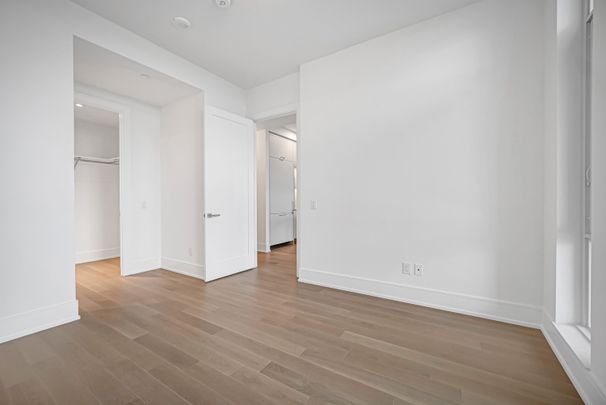 For Lease - 397 Royal Orchard Boulevard Unit# 806, Markham, Ontario - Photo 1