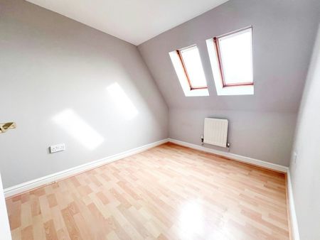 Duplex to rent on - Photo 2