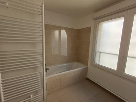 location Appartement T3 DE 65.2m² À BOBIGNY - Photo 4