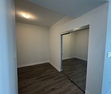 For Lease - 4130 Parkside Village Drive Unit# 3308, Mississauga, On... - Photo 6