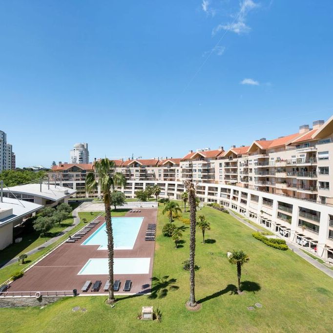 3 Bedroom Apartment with garden, Cascais - Photo 1