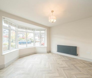 Heathfield North, Twickenham, TW2 - Photo 1