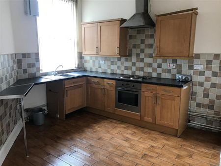 1 bedroom flat to rent - Photo 5