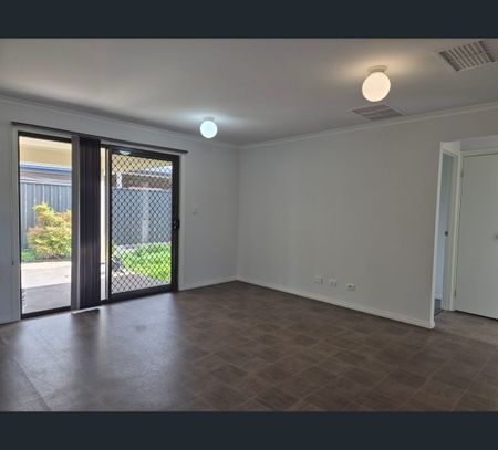 24 St Clair Avenue, Andrews Farm, SA 5114 - Photo 5