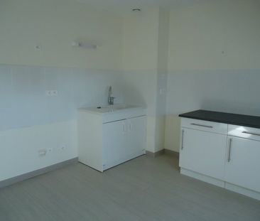 Location Appartement 3 pièces 64m² NEVERS 58000 - Photo 5
